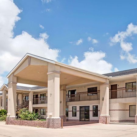 Days Inn By Wyndham El Campo Tx Bagian luar foto