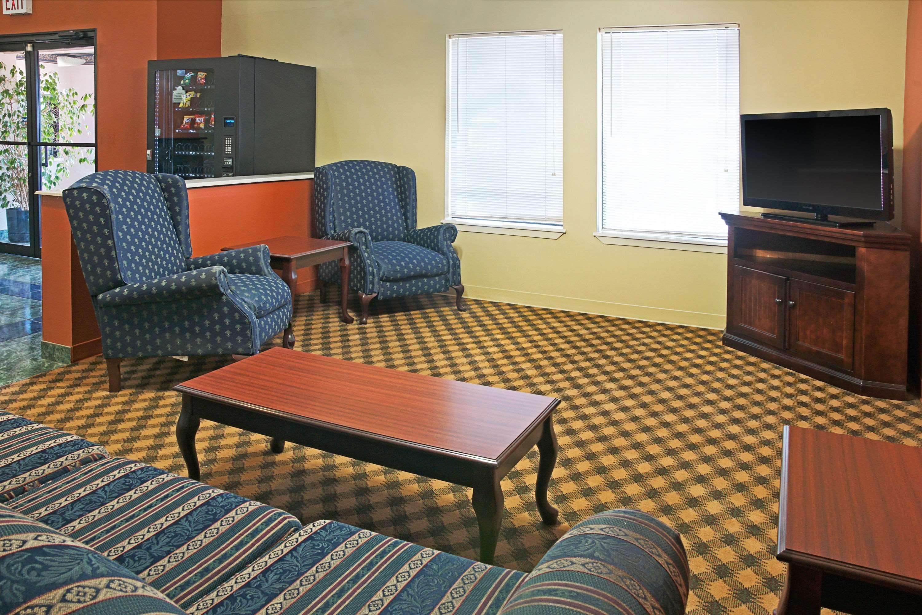 Days Inn By Wyndham El Campo Tx Bagian luar foto