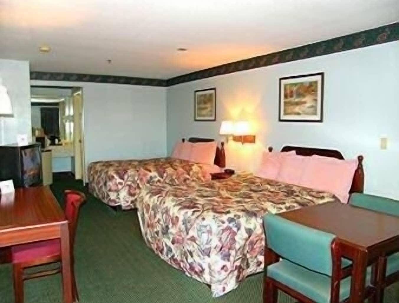 Days Inn By Wyndham El Campo Tx Bagian luar foto