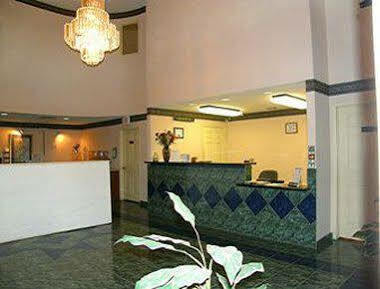 Days Inn By Wyndham El Campo Tx Bagian luar foto